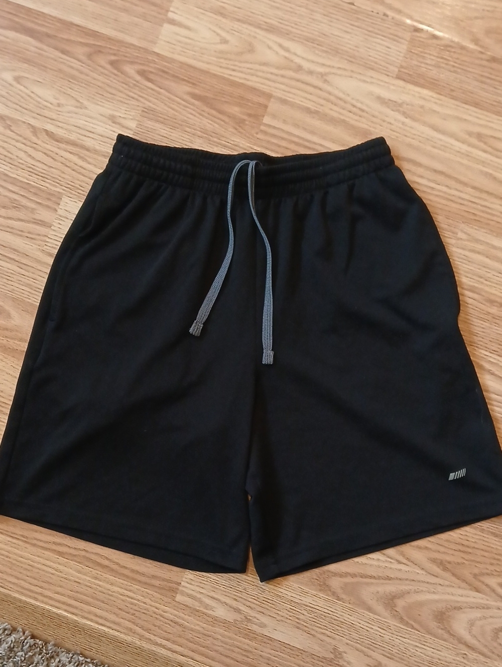 Boys Size Small Black Amazon Essentials Athletic Shorts